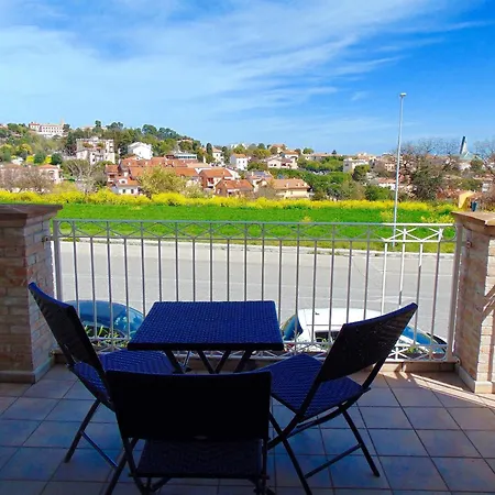 N059 - Numana, Nuovo Bilocale Con Terrazzo