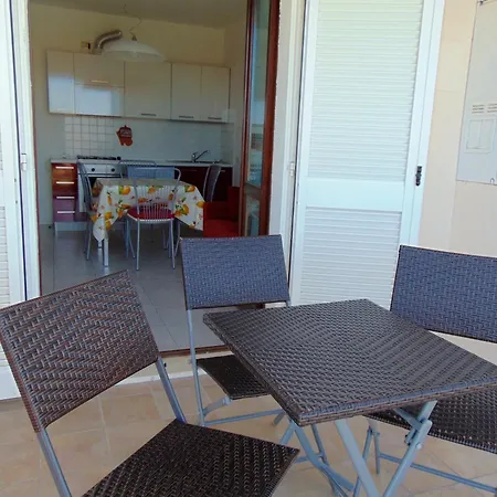 N059 - Numana, Nuovo Bilocale Con Terrazzo